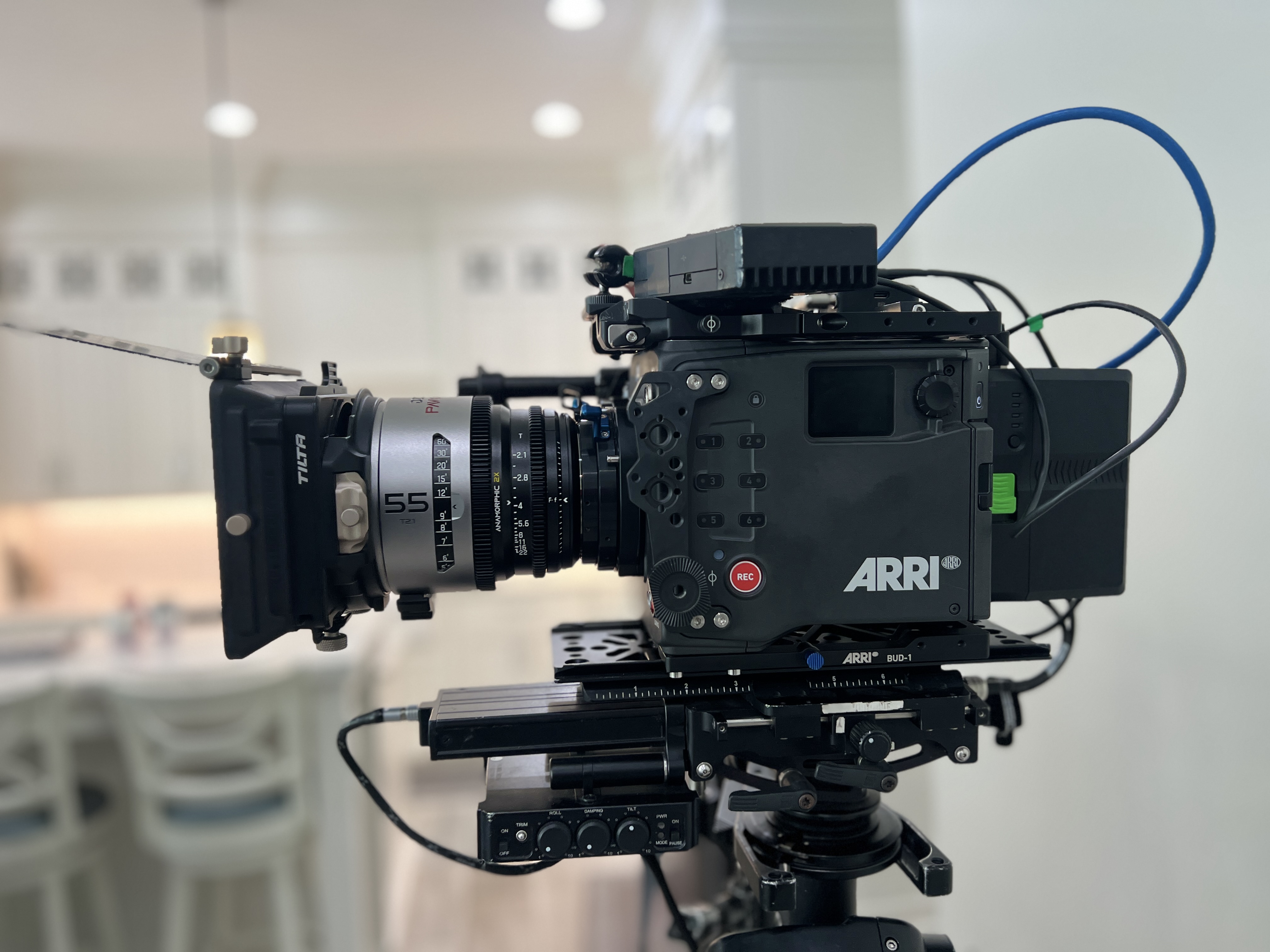 The Visual Language of “Mending”： Why We Chose DZOFILM Pavo